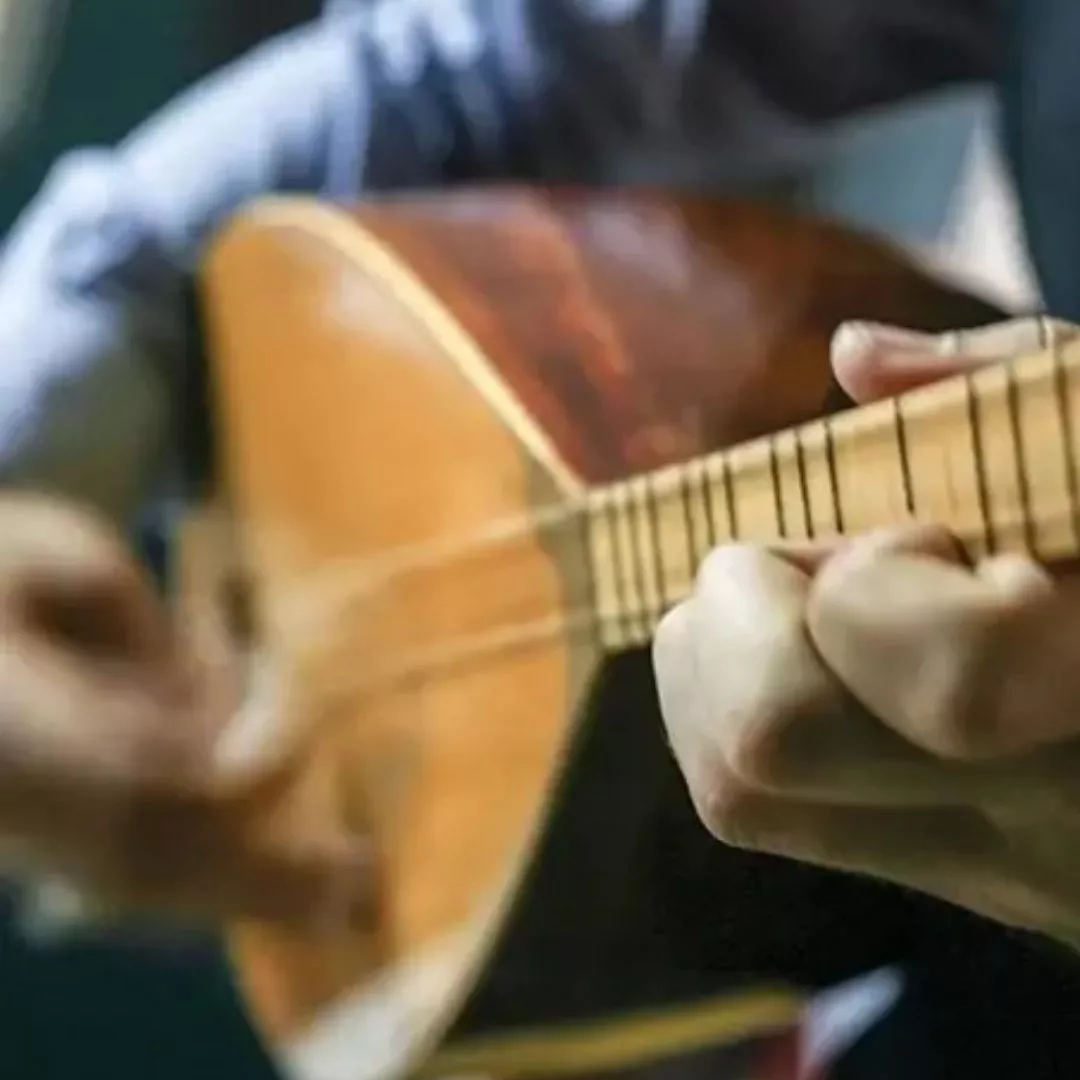 EXPERSITO - BAĞLAMA EĞİTİMİ